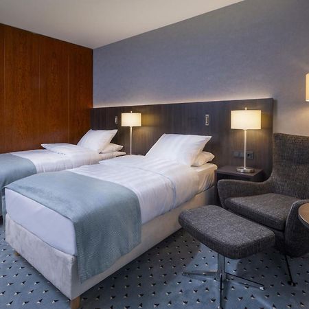 Maritim Hotel Bremen Exterior photo